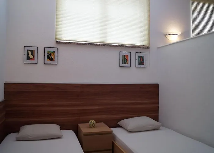 Ginkgo 3 By Interhome Banjole